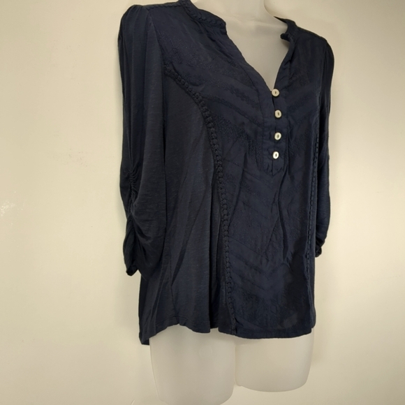 Democracy women's navy blue pullover blouse, size PM - Picture 2 of 12